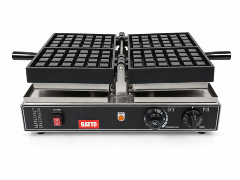 GATTO Rectangular Waffle Baker - Flip Over